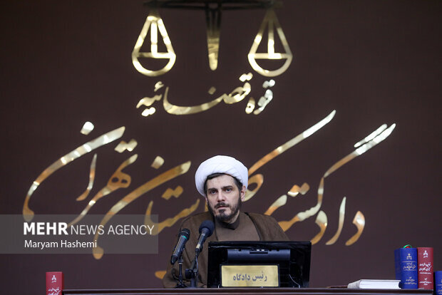 جلسه رسیدگی به پرونده گروهک تروریستی منافقین برگزار
میشود