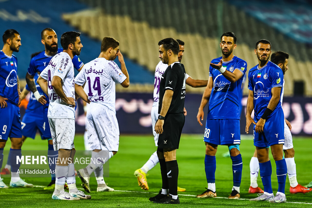 جلسه فوری شبانه داوران لیگ برتر برای مرور بازی های حساس