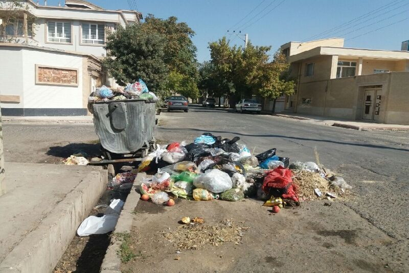 جمع‌آوری سنتی پسماند دلیل اصلی مشکلات محیط زیستی پایتخت است