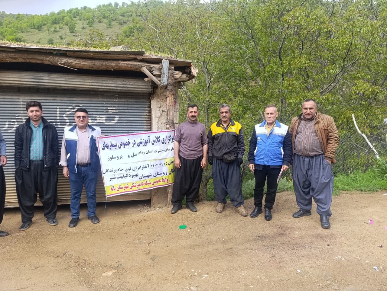 جهادگران دامپزشکی به یاری روستای شهینان شتافتند