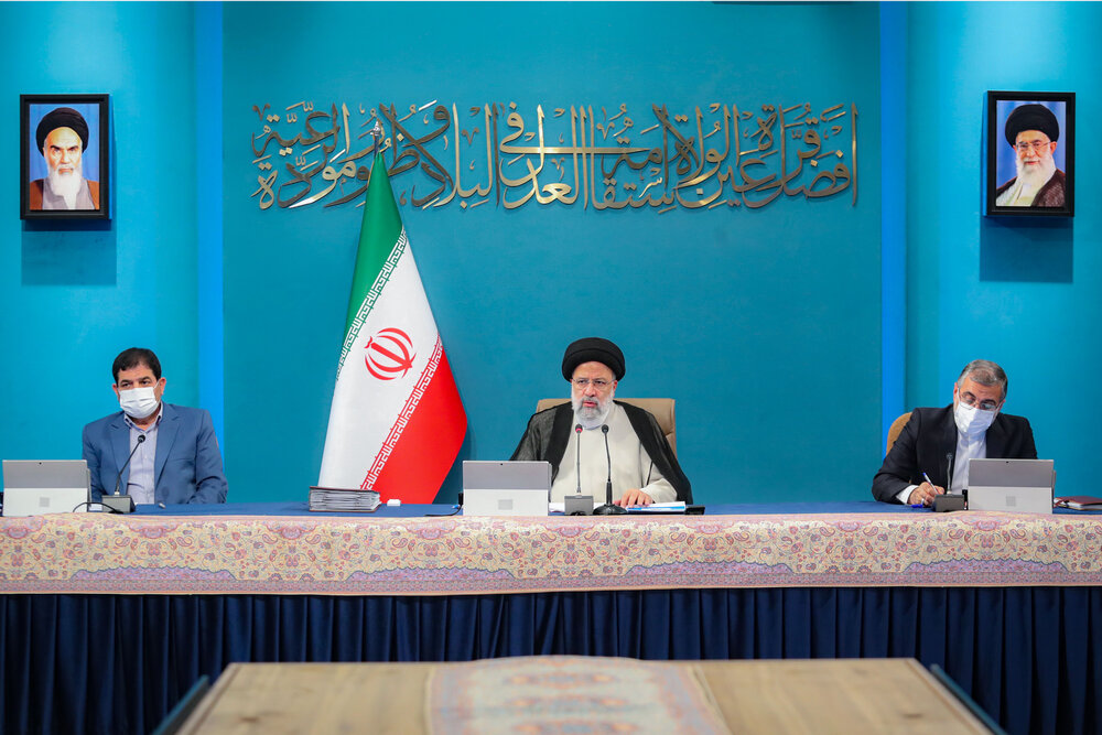 جهتگیری دولت عدالتمحوری در عمل است