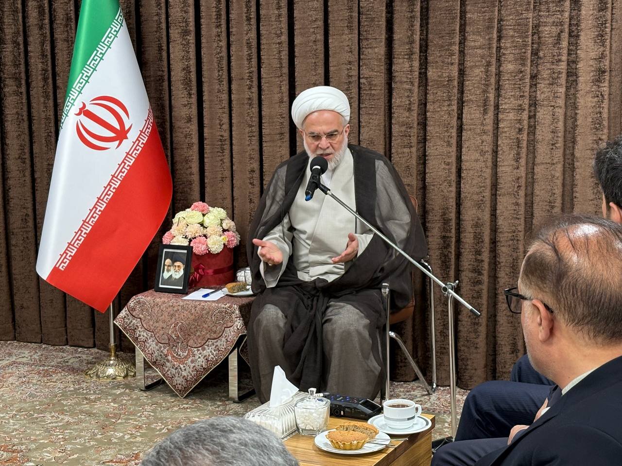 جوانان کردستان چشم انتظار اشتغال هستند