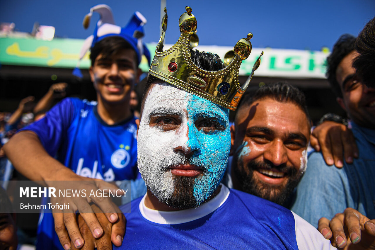 حاشیه دیدار تیم های استقلال و نفت مسجد سلیمان