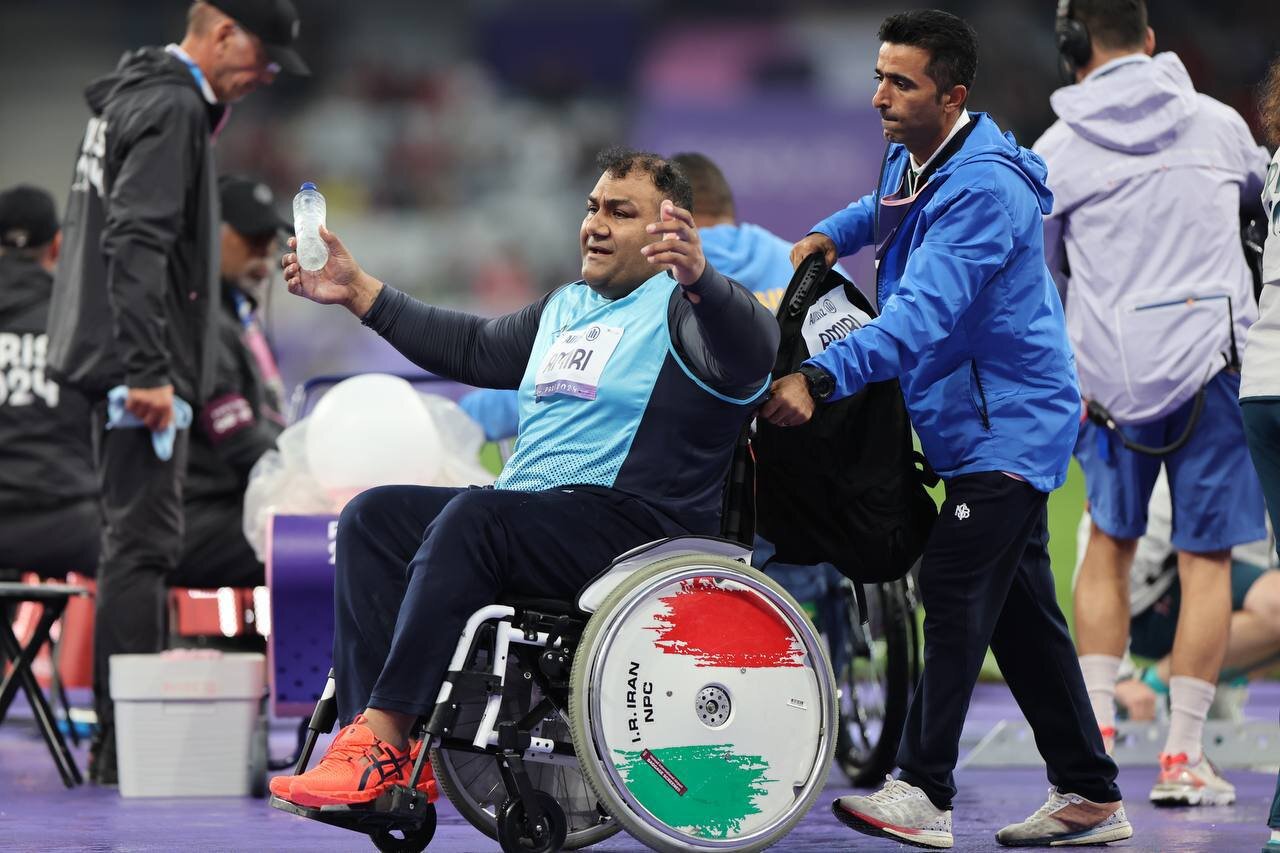 حامد امیری: بیشتر از همه خودم از عملکردم
ناراحتم