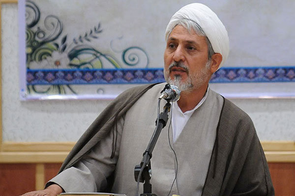 حجت الاسلام طیبی فر: دشمن با تمام قدرت در مقابل انقلاب ایستاده است