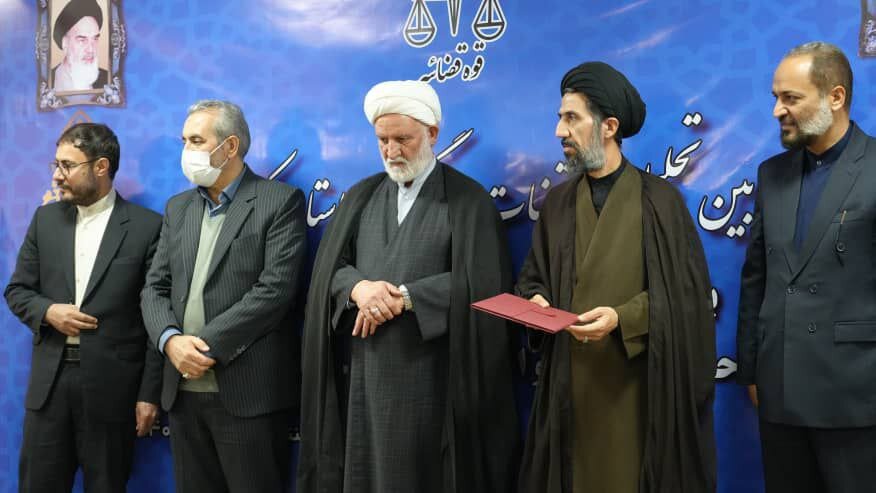 حجت‌الاسلام حسینی:ارتقای۱۷رتبه‌ای دادگستری کردستان نتیجه تلاش قضات است