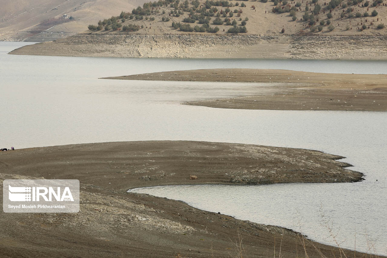 حجم آب سد قشلاق سنندج ۳۵ درصد کاهش یافت