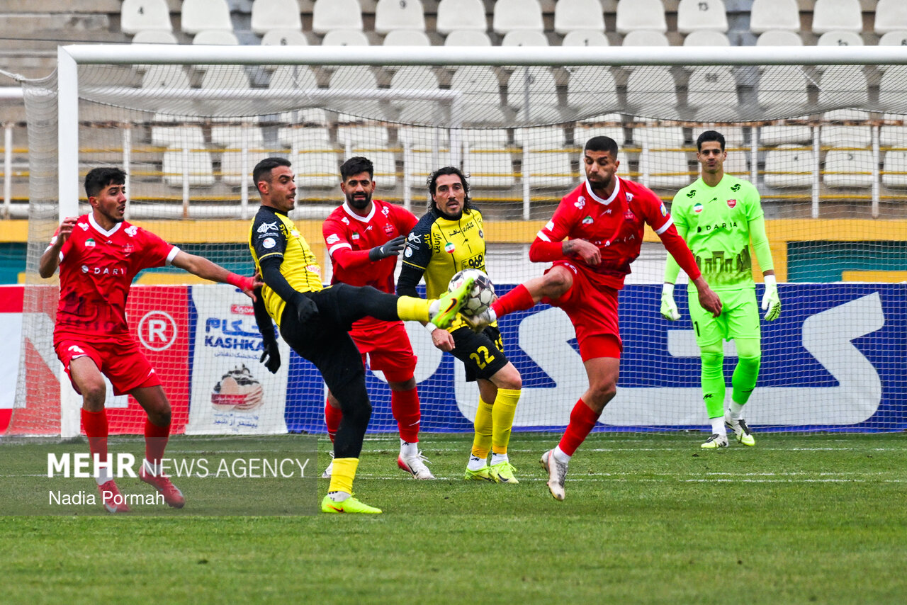 حذف سپاهان و سفر استقلال و پرسپولیس با تراکتور به لیگهای آسیایی