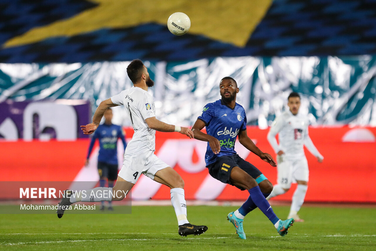 حسینی و رضایی به داد استقلال رسیدند/ مجیدی نباید وارد حاشیه شود