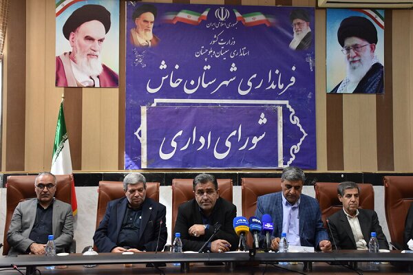 حسینی: ۹۰۰ زن سرپرست خانوار در خاش تحت پوشش رایگان بیمه قرار می گیرند