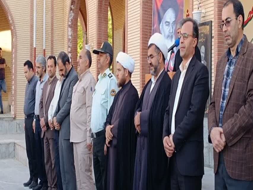 حضور زائران بیجاری در سالگرد ارتحال امام بیانگر بصیرت آنان است