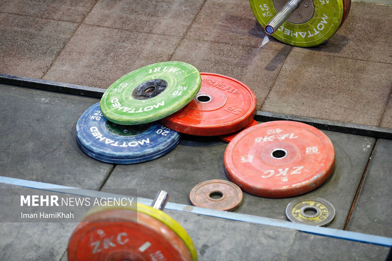 حضور ماموران نادو در اردوی تیم ملی وزنهبرداری