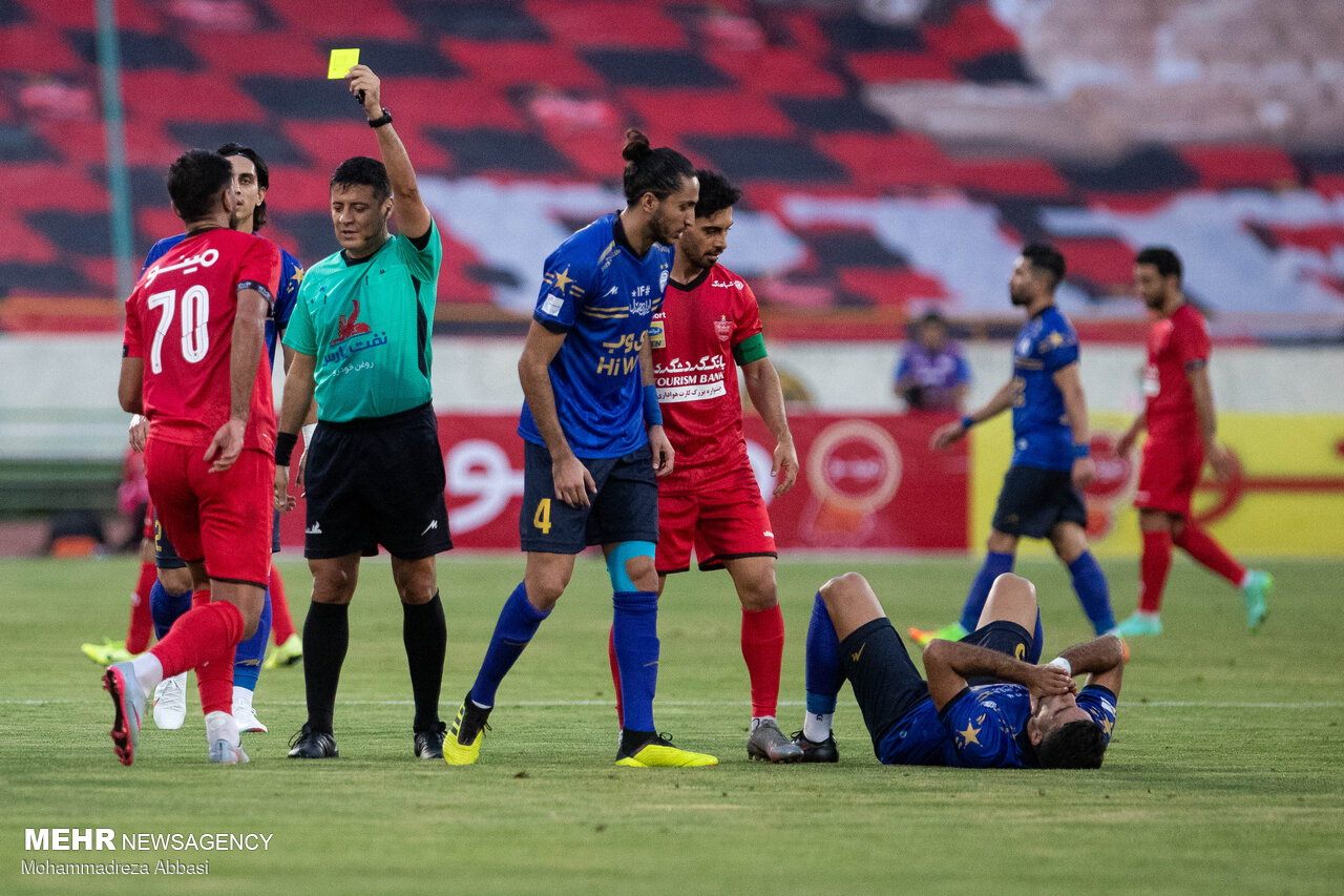 حضور مدیران پرسپولیس و استقلال در کمیته اخلاق فدراسیون فوتبال