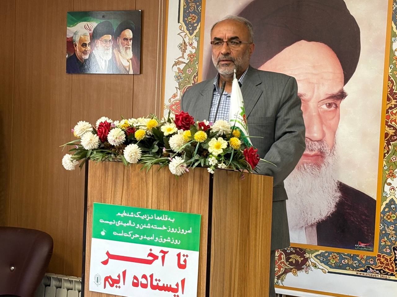 حضور مردم همیشه در صحنه عامل ماندگاری انقلاب اسلامی ایران است
