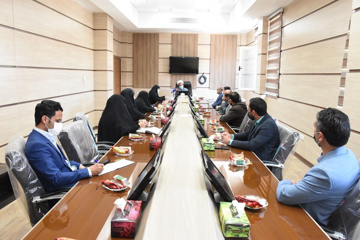 حضور مشاوران در محاکم اطفال و نوجوانان الزامی است