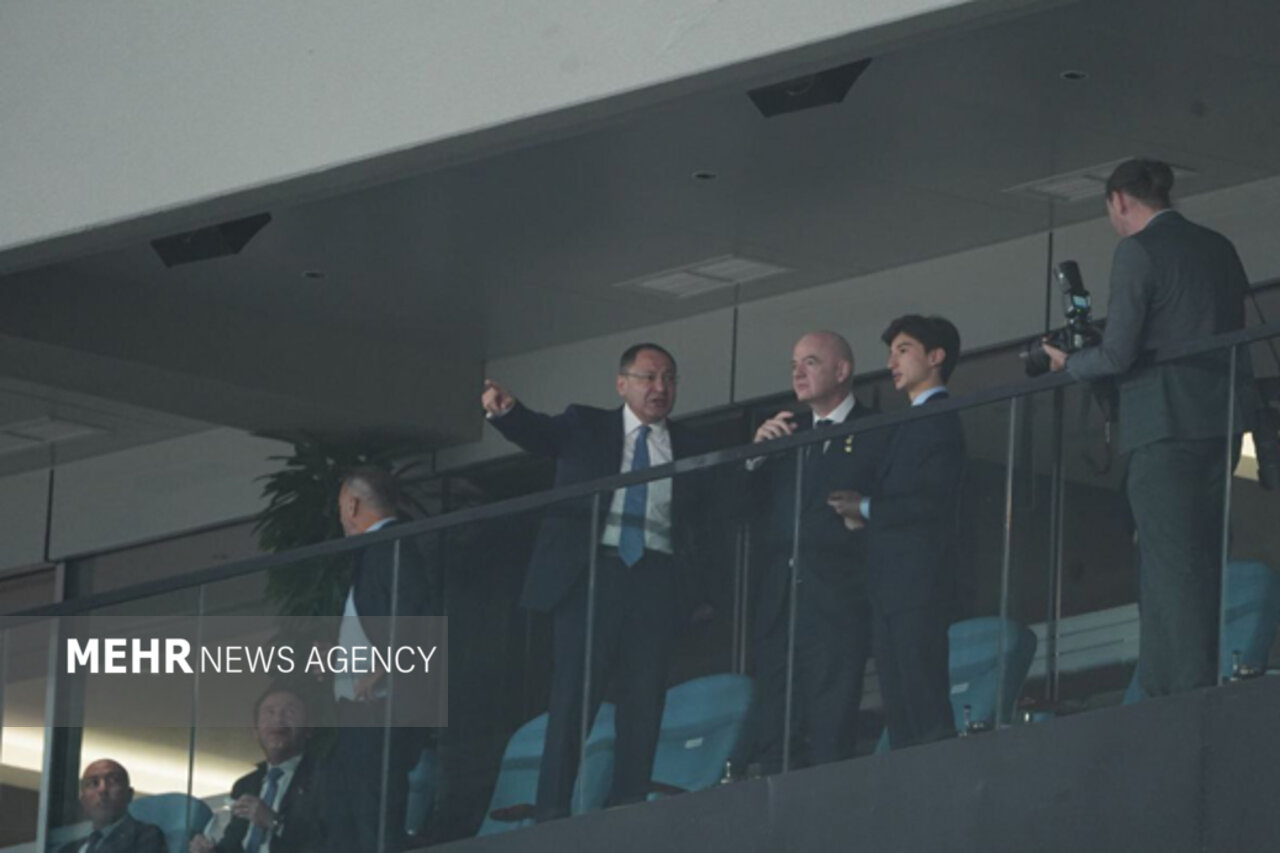 حضور مهمان ویژه در ازبکستان؛ کاپیتان تیم ملی ایران پشت دروازه خوابید!