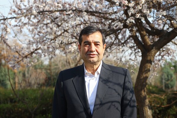 حضور وزیر ورزش و جوانان در اردوی تیم ملی بیسبال مردان