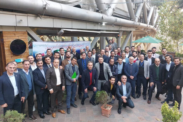 حضور پیشکسوتان استقلال در جشن نوزدهمین سال تاسیس تیم فوتبال وکلا