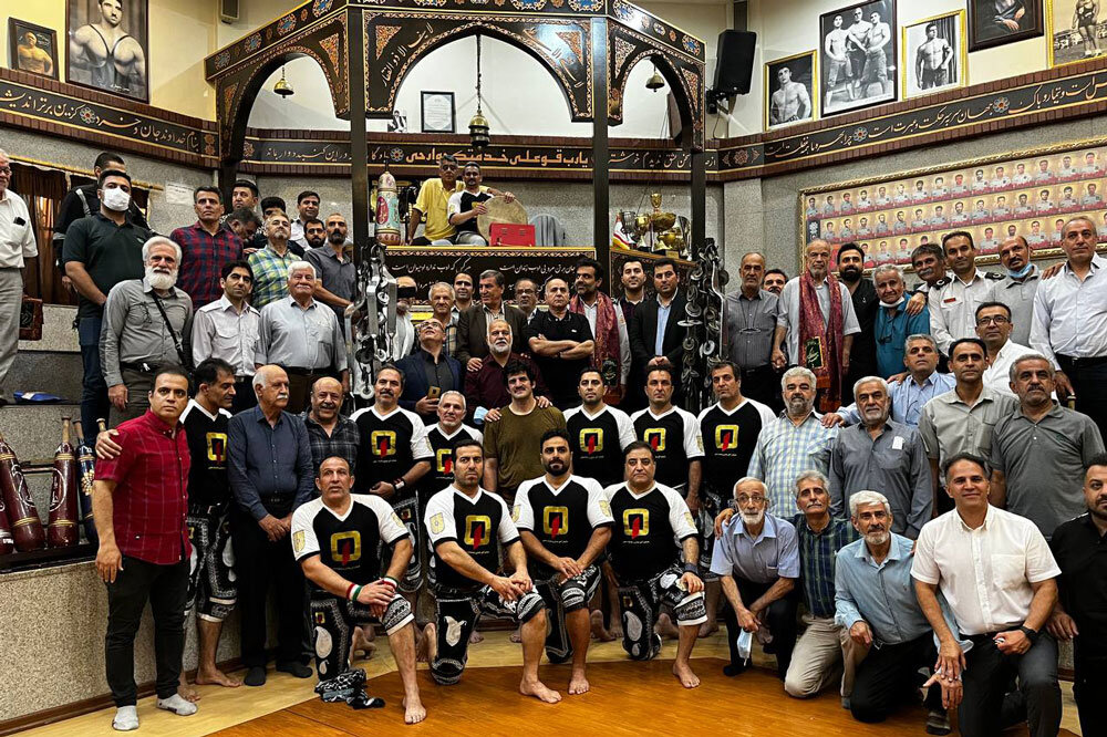 حضور چهرههای نامدار کشتی در جشن گلریزان به نفع زندانیان