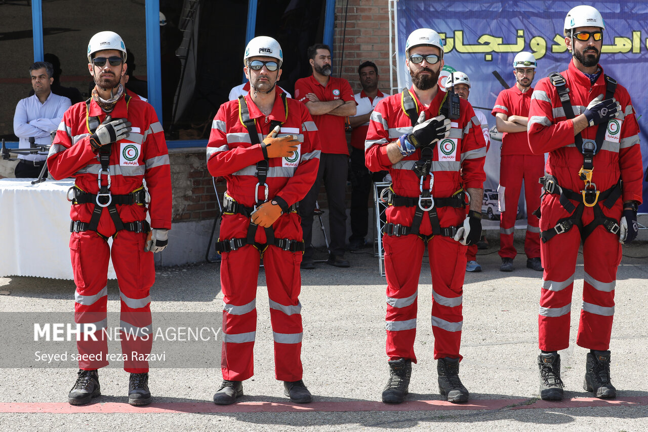 حضور ۱۰۸۴ نیروی عملیاتی در مراسم سالروز ارتحال امام خمینی(ره)