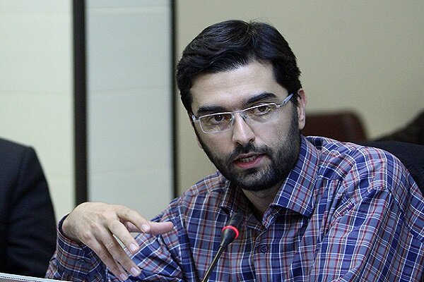 حضور ۱۳۰۰ نفر از فعالان تعلیم و تربیت در رویداد چهارسوق