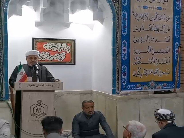 حضورکردستانی‌ها درمراسم تشییع شهدای خدمت بیانگر قدرشناسی آنها است