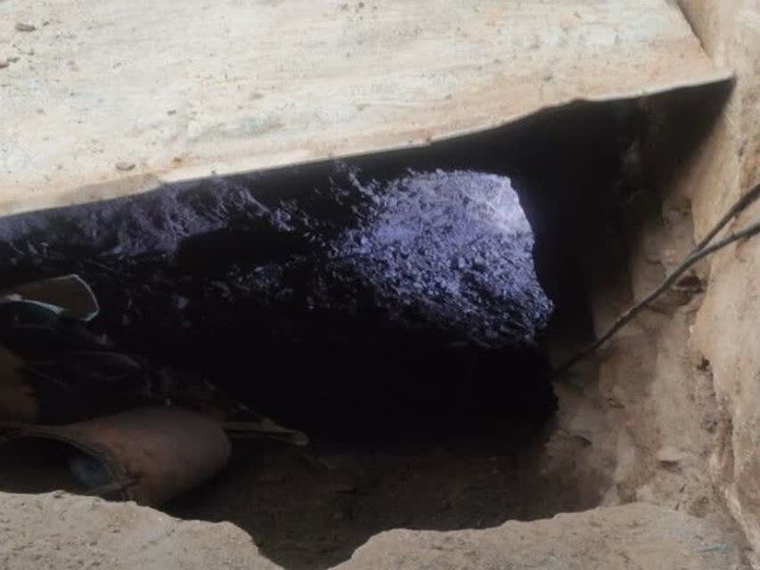 حفاری به‌قصد کشف آثار تاریخی در زیر یک مسجد در سنندج