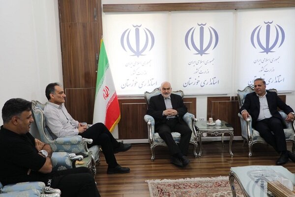 حل مشکلات مالی استقلال در دستورکار استانداری خوزستان