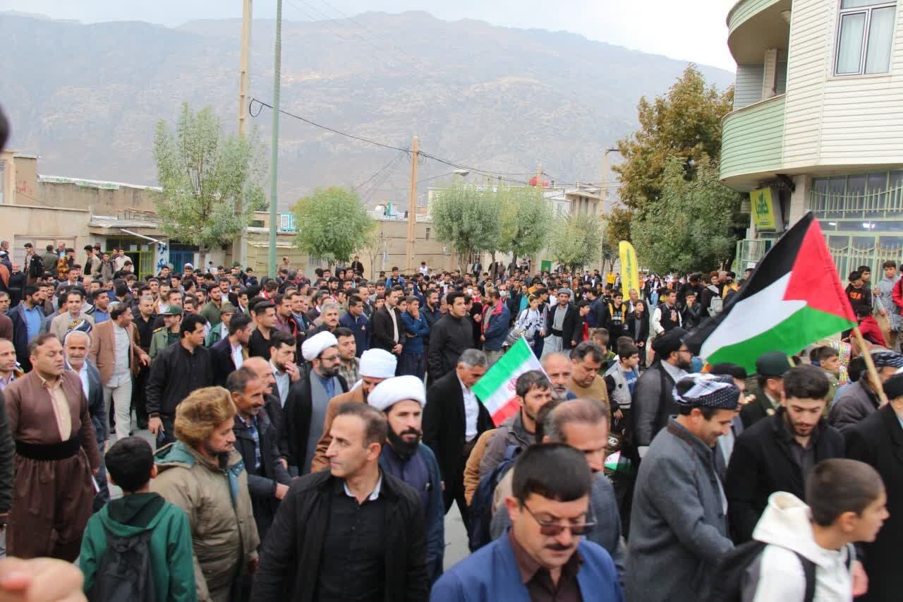 حماسه همدلی کردستانیها در راهپیمایی ضدصهیونیستی