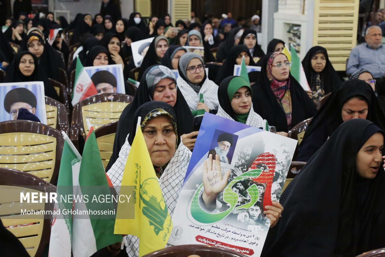 حماسه ۹ دی نتیجه بصیرت و ایمان مردم ایران بود