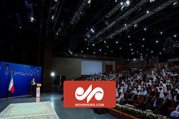 حواشی آئین گرامیداشت هفته ازدواج با حضور رئیس‌جمهور