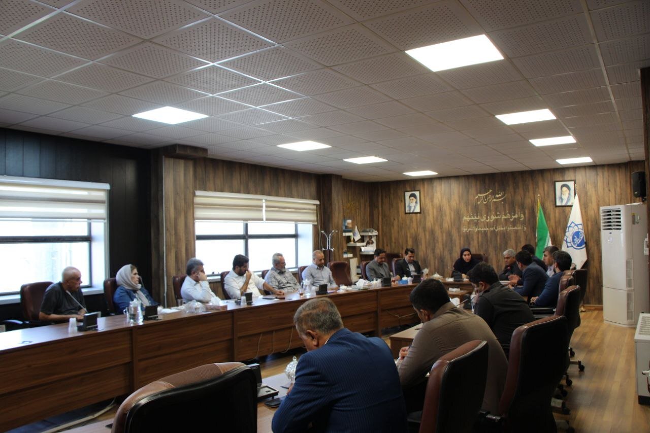 حیدریان: اجرای پروژههای عمرانی بدون رفع موانع حقوقی اتلاف منابع است