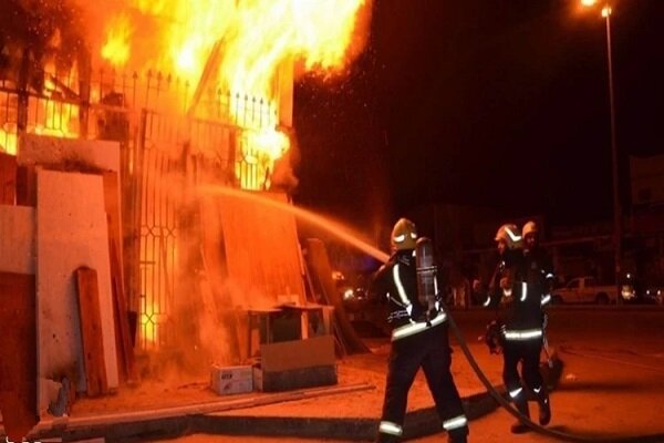 خانهای در محدوده میدان ونک آتش گرفت