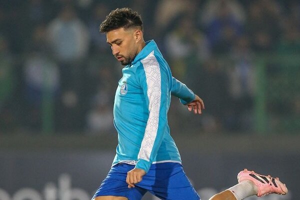 خبر تلخ برای استقلالیها/ ستاره آبی ها در آستانه دربی مصدوم شد