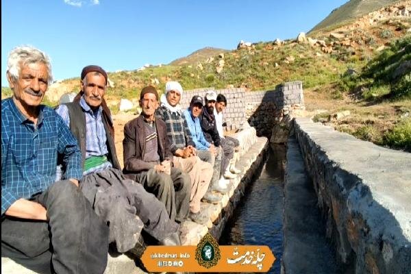 خدمت بازسازی و مرمت چشمه در کردستان در پویش چله خدمت
