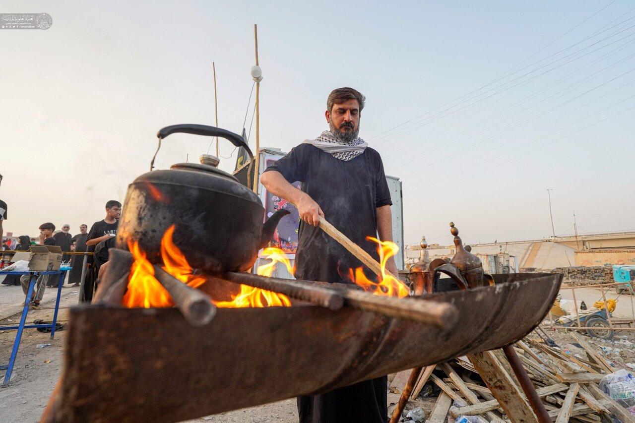 خدمت بی‌وقفه در مسیر عشق؛ هلال احمر کردستان در آماده‌باش برای زائران