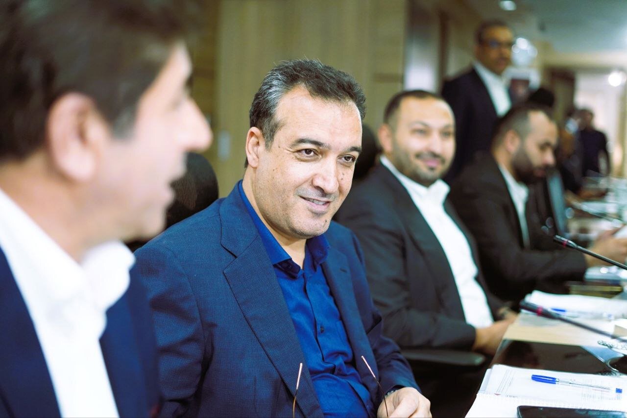 خروجی جلسه هیئت رئیسه فدراسیون؛ هواداران ساماندهی نشوند لیگ نداریم