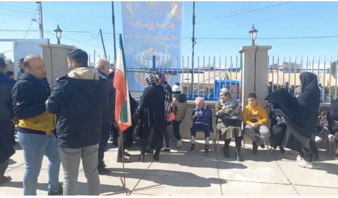 خروش مردم سلماس در پای صندوق های رای