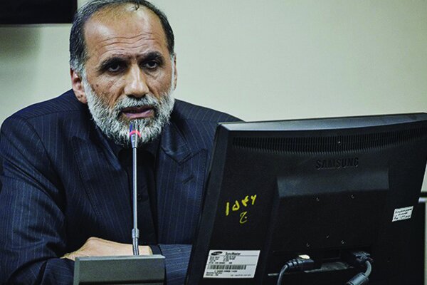 خرید ۶۰۰۰ دستگاه آمبولانس از ایران خودرو/مشکل خریدهای خارجی