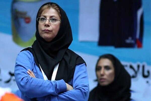 خزانی:«لی» نتیجه بگیرد پای او را می‌بوسم؛ یک هندبالی مدیر والیبال شده!