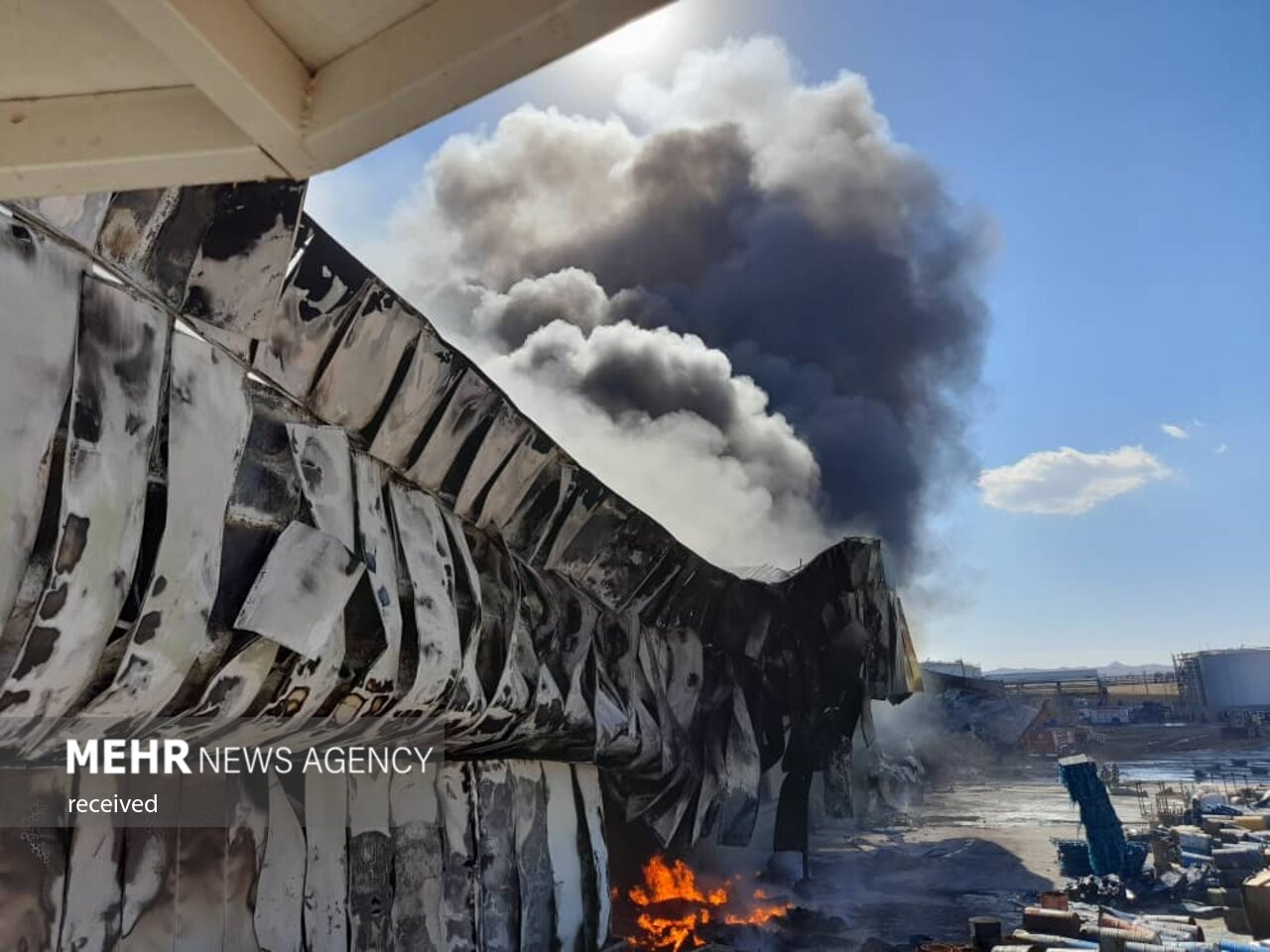 خسارت ۵۰ هزار میلیارد ریالی آتش سوزی واحد تولیدی طبیعت