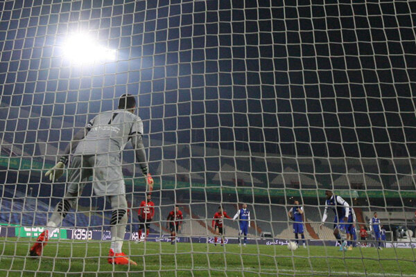 خط و نشان هواداران تراکتور برای خمز/ کری «۷ تایی» شدن درآزادی