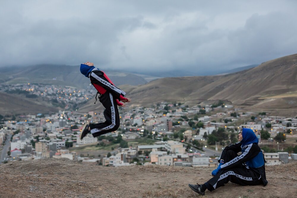 خواهران مبارزی که رویا میدوزند+عکس