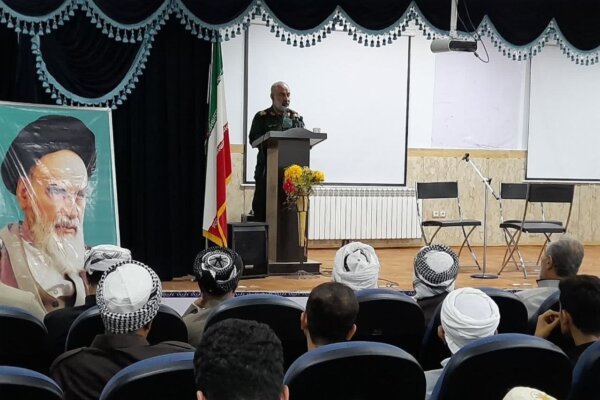 خود را فدایی و خادم ملت ایران میدانیم