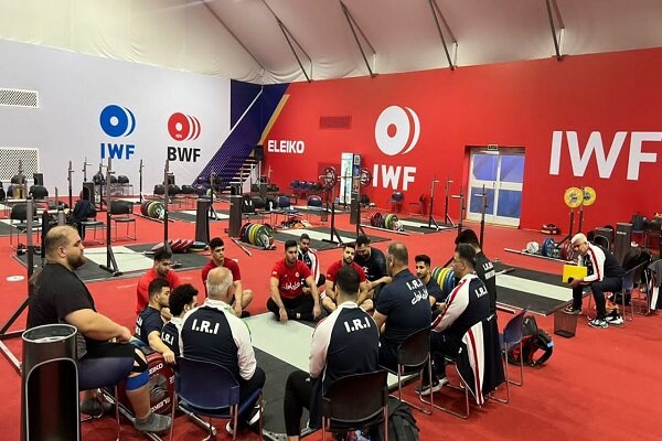 «خودرو و پول نقد» پاداش مدال آوران وزنهبرداری از مسابقات جهانی