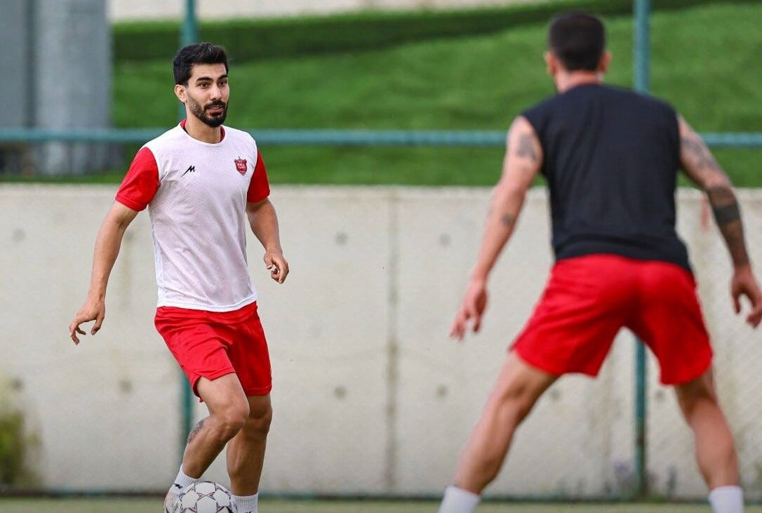 خیال راحت پرسپولیس از هافبک بازیساز مورد اطمینان هاشمیان