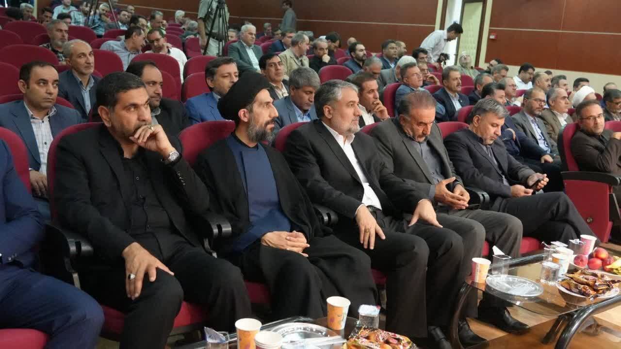 خیرین ۱۱۶ میلیارد تومان به خانواده زندانیان کمک
کردند