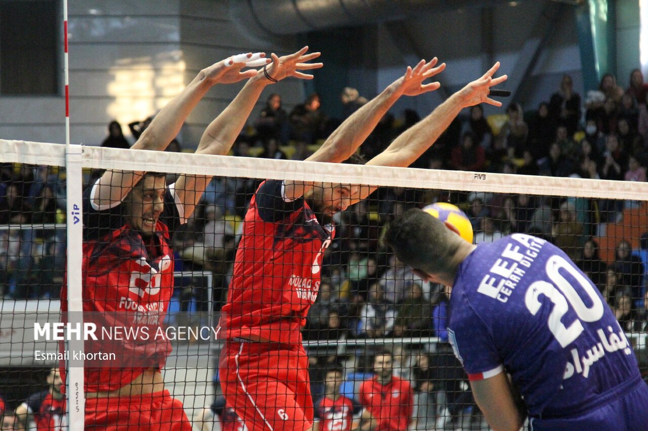 خیز مدعیان برای کسب سکوی دومی/جدال خودروسازان درتهران