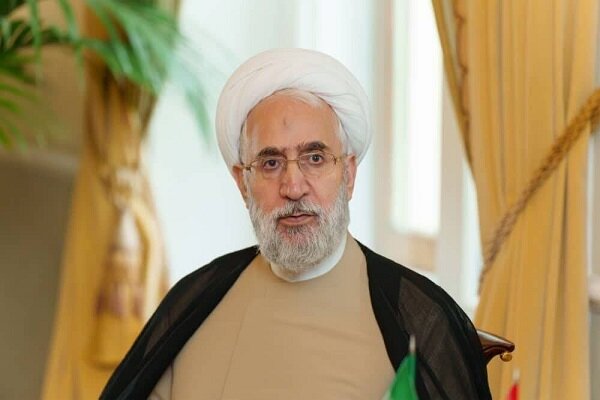 دادستان کل کشور: جوانان را برای حضور در عرصه‌های تولیدی تشویق کنیم