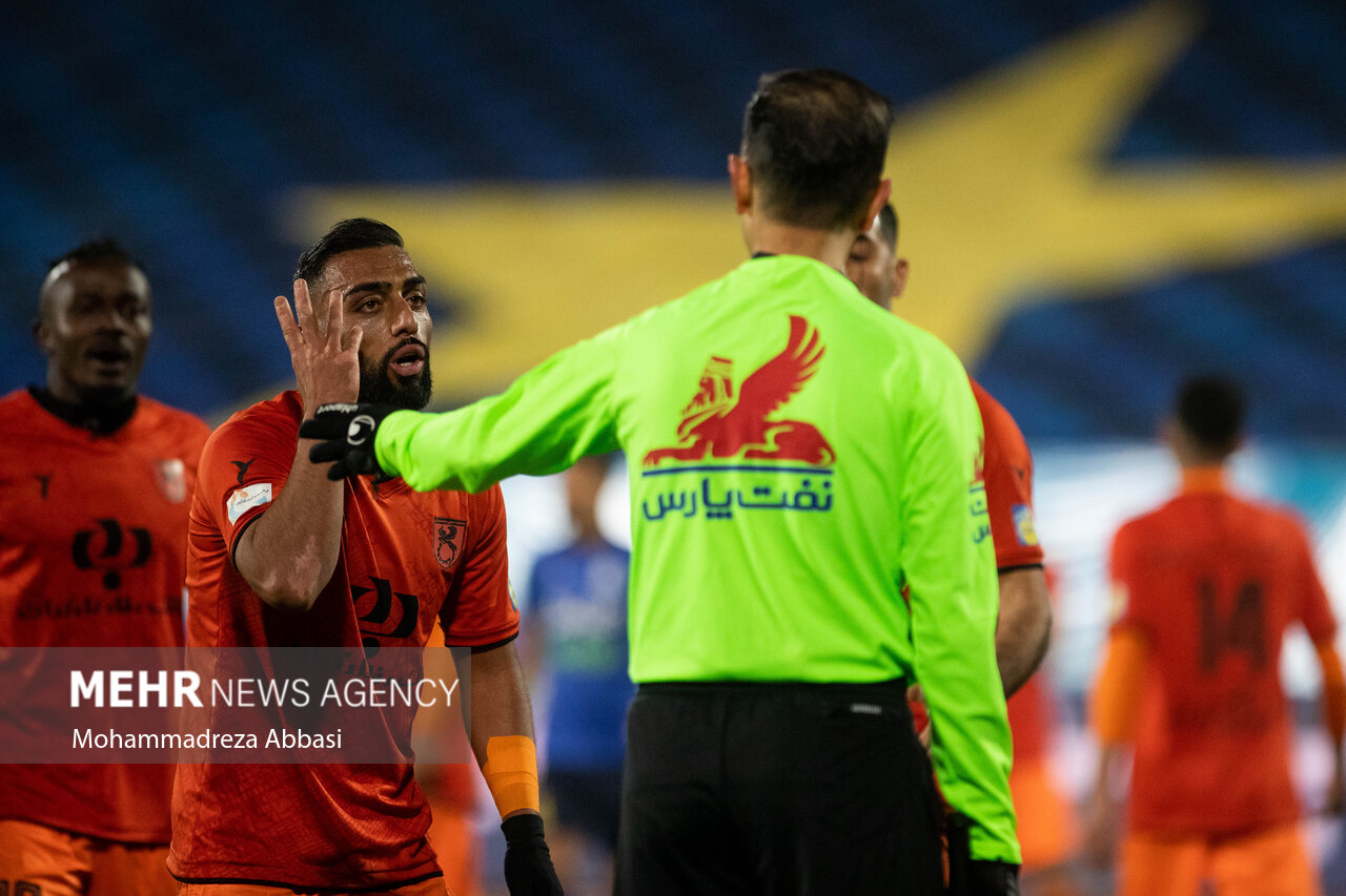 داوران هفته شانزدهم لیگ برتر فوتبال مشخص شدند